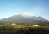 Le mont Méru dans le Parc National Arusha