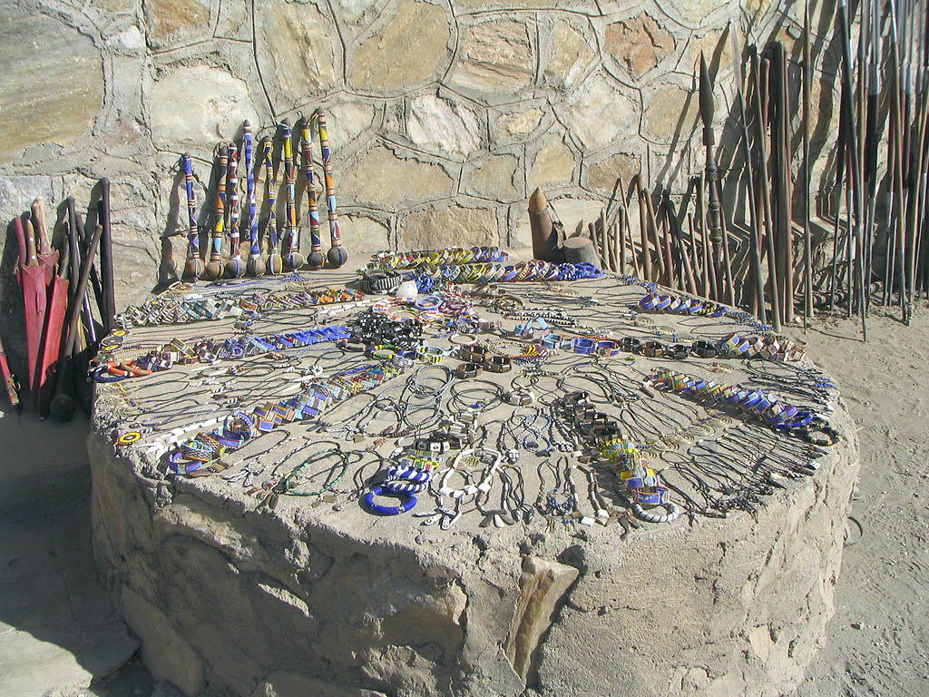 Maasai jewelry and carvings